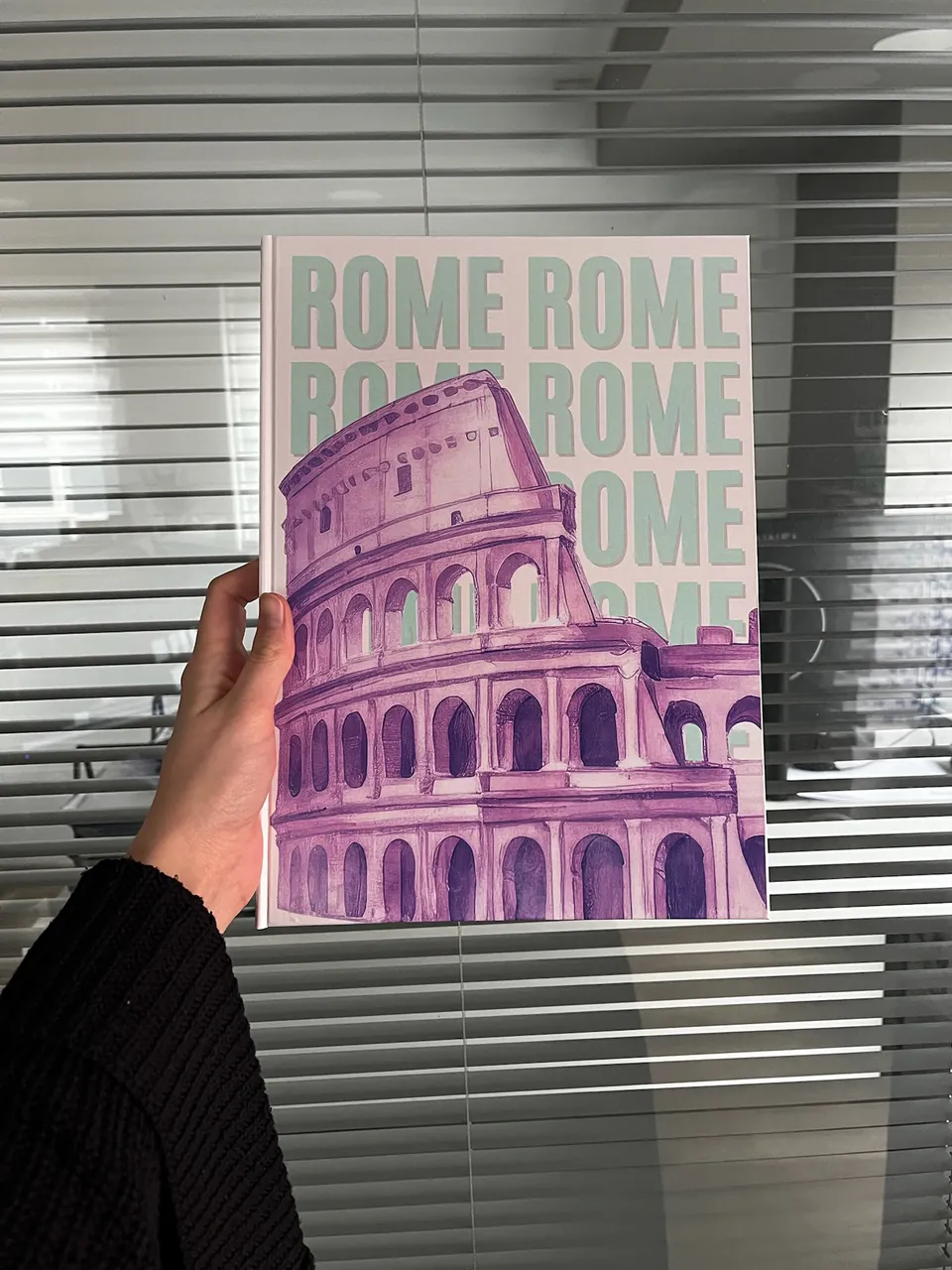 Rome kapaklı fotokitap